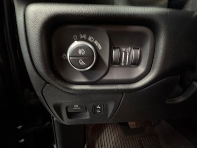 2019 RAM 1500 Big Horn/Lone Star 5.7 Liter V8 Hemi Crew Cab 4WD