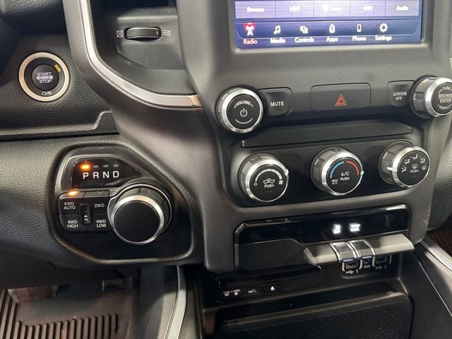 2019 RAM 1500 Big Horn/Lone Star 5.7 Liter V8 Hemi Crew Cab 4WD