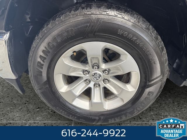 2022 RAM 1500 Laramie 5.7 Liter V8 Hemi Crew Cab 4WD