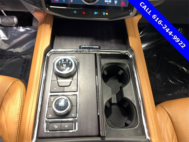 2022 Ford Expedition Max Platinum 3.5 Liter V6 EcoBoost Turbocharged 4WD