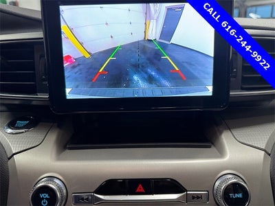 2022 Ford Explorer XLT 2.3 Liter Ecooost 4WD