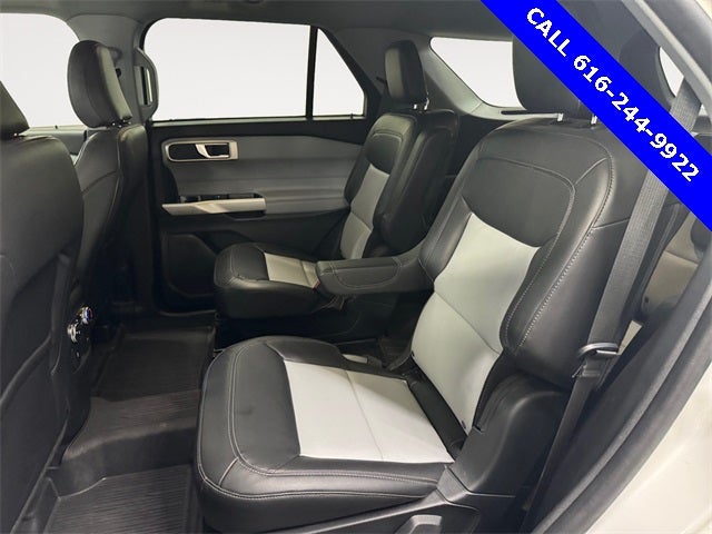 2022 Ford Explorer XLT 2.3 Liter Ecooost 4WD