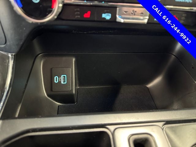 2023 Ford F-150 XLT 5.0 Liter V8 SuperCrew 4WD