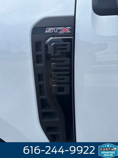 2025 Ford F-250SD XLT 7.3 Liter V8 2D Standard Cab 4WD
