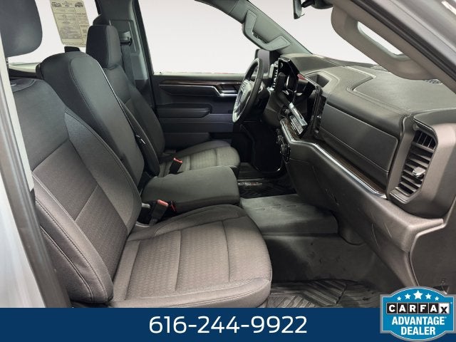2024 Chevrolet Silverado 1500 RST 5.3 Liter EcoTec3 Crew Cab 4WD