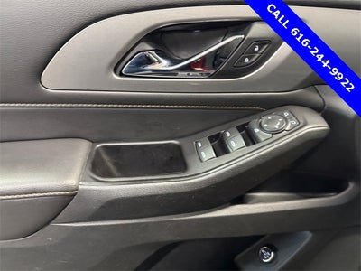 2020 Chevrolet Traverse LT 3.6 Liter V6 AWD 3rd Row Seating