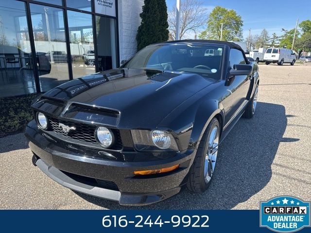 2007 Ford Mustang Base