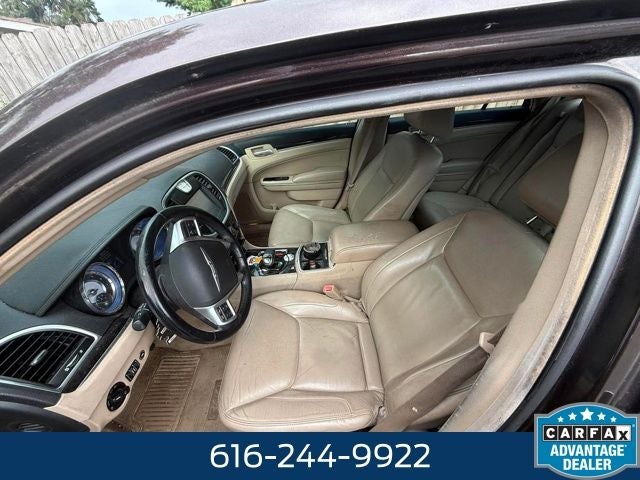2012 Chrysler 300 Limited 3.6 Liter V6 RWD