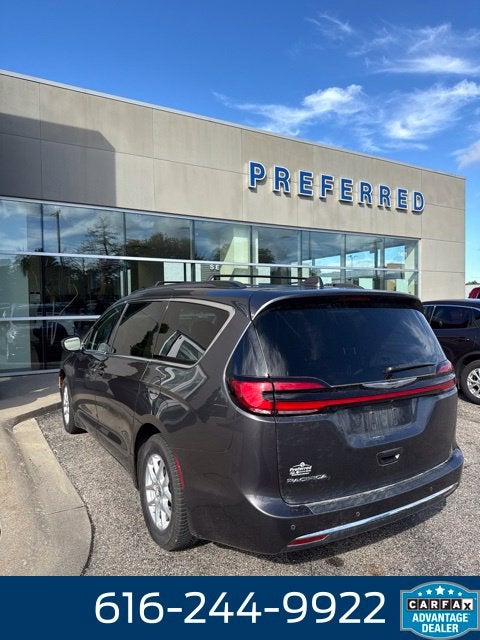 2022 Chrysler Pacifica Touring L 3.6 Liter V6 7 Passenger 3rd Row Seating