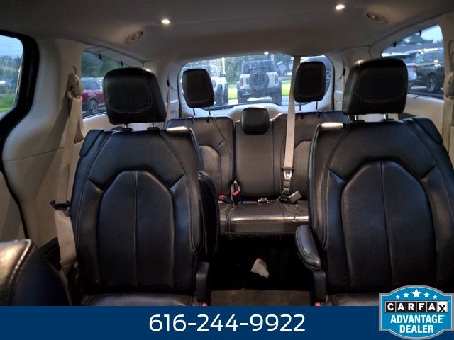 2022 Chrysler Pacifica Touring L 3.6 Liter V6 7 Passenger 3rd Row Seating