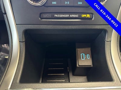 2022 Ford Edge SEL 2.0 Liter EcoBoost Turbocharged AWD Leather Seatin