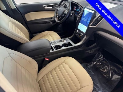 2022 Ford Edge SEL 2.0 Liter EcoBoost Turbocharged AWD Leather Seatin