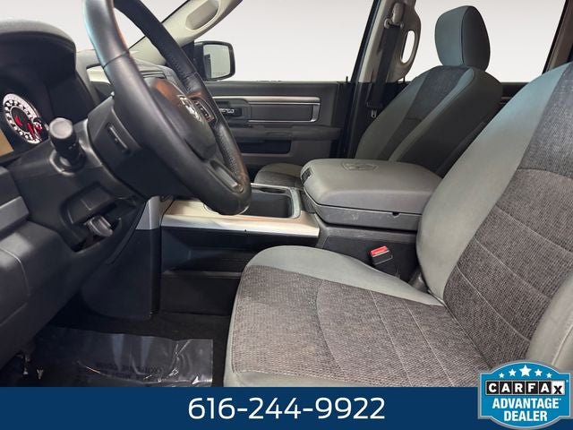 2018 RAM 1500 Big Horn 5.7 Liter V8 Hemi Crew Cab 4WD