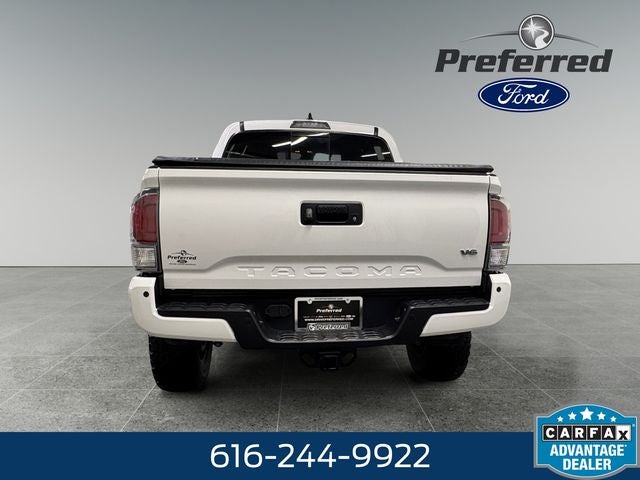 2020 Toyota Tacoma SR5 3.5 Liter V6 Doublecab 4WD