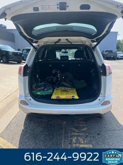 2016 Toyota RAV4 SE 2.5 Liter FWD