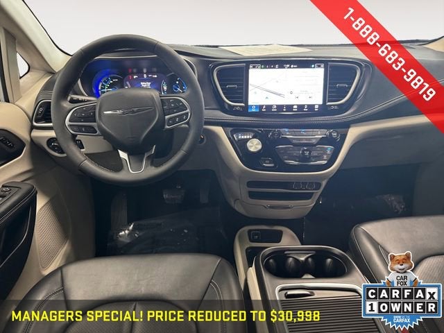 2024 Chrysler Pacifica Hybrid Select