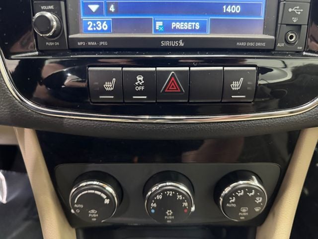 2011 Chrysler 200 Limited