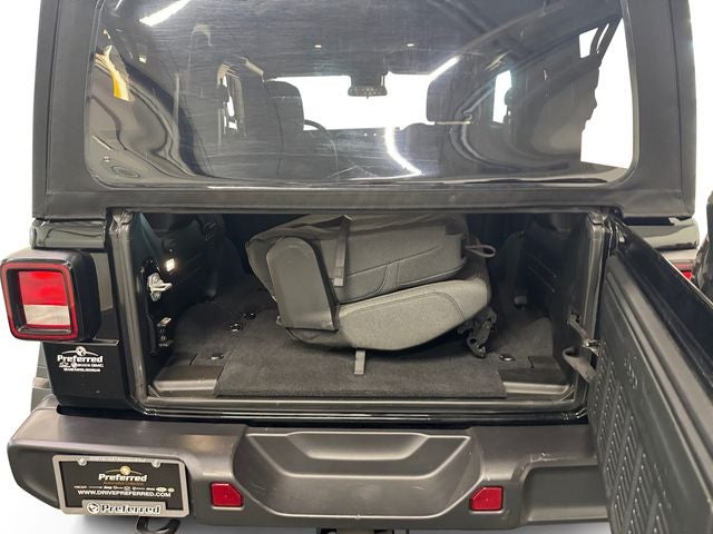 2024 Jeep Wrangler 2-Door Willys 4x4