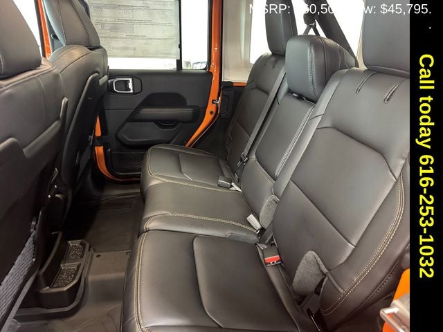 2025 Jeep Wrangler WRANGLER 4-DOOR SAHARA