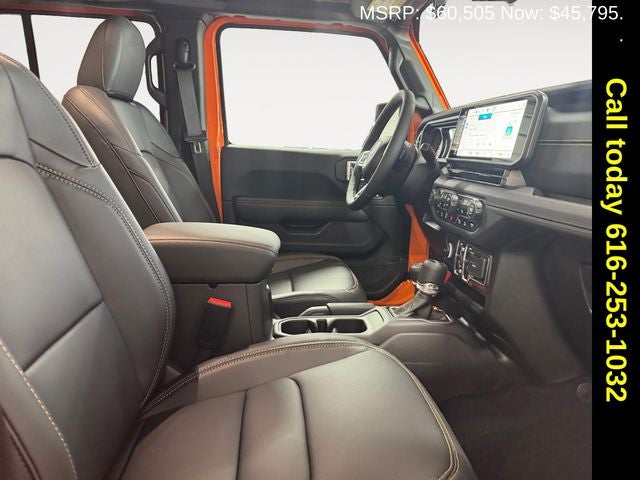 2025 Jeep Wrangler WRANGLER 4-DOOR SAHARA