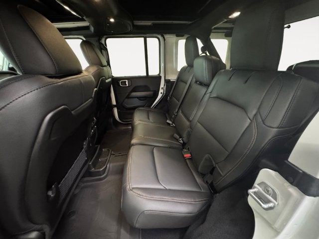 2027 Jeep Wrangler WRANGLER 4-DOOR SAHARA