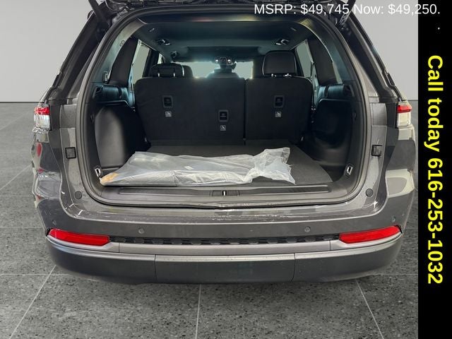 2026 Jeep Grand Cherokee GRAND CHEROKEE ALTITUDE 4X4