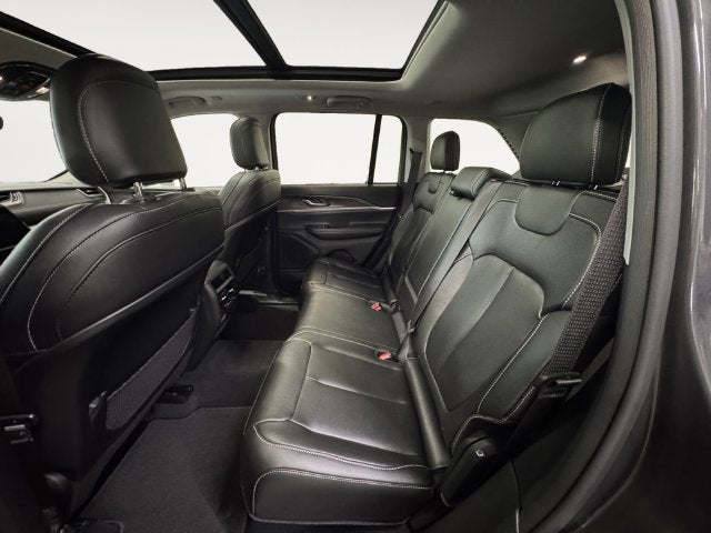 2023 Jeep Grand Cherokee Limited 3.6 Liter V6 4WD