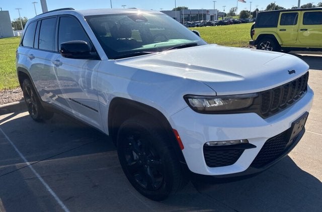 2024 Jeep Grand Cherokee Limited 3.6 Liter V6 4WD