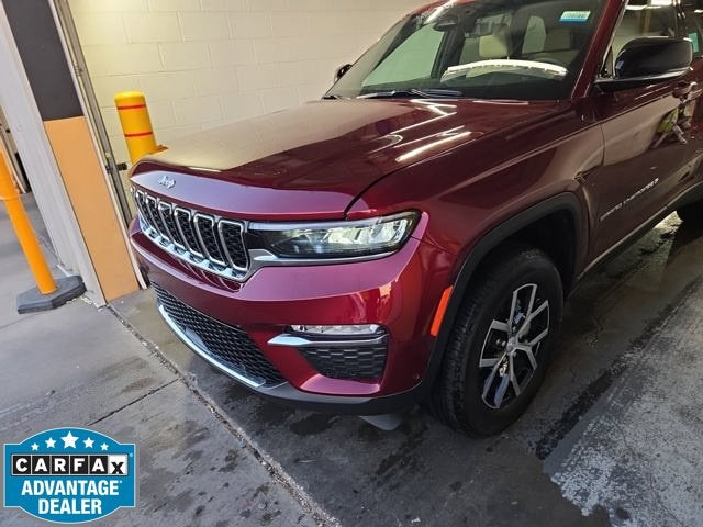 2025 Jeep Grand Cherokee Limited 3.6 Liter V6 4WD