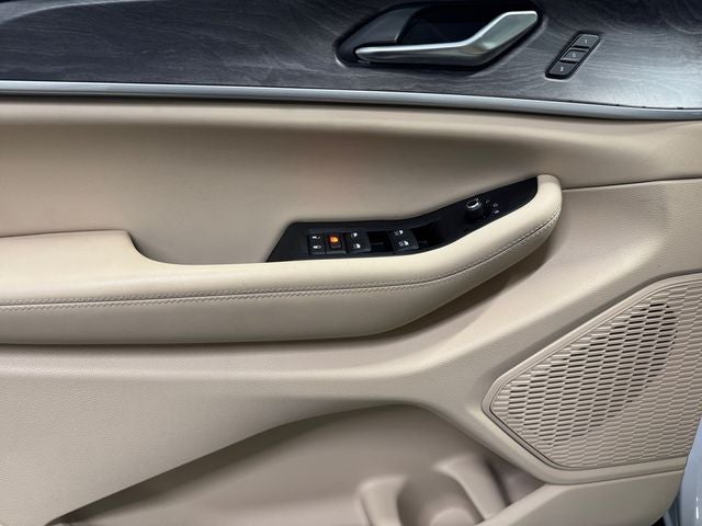 2023 Jeep Grand Cherokee Limited 3.6 Liter V6 4WD