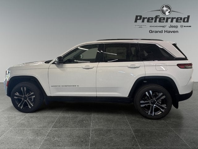 2027 Jeep Grand Cherokee GRAND CHEROKEE LIMITED 4X4