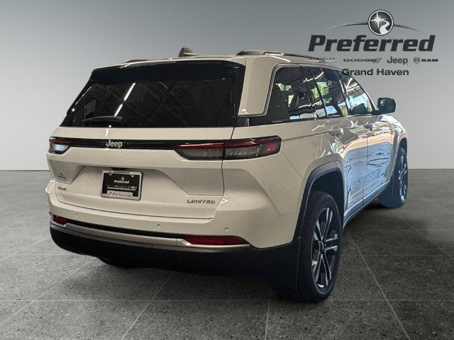 2027 Jeep Grand Cherokee GRAND CHEROKEE LIMITED 4X4