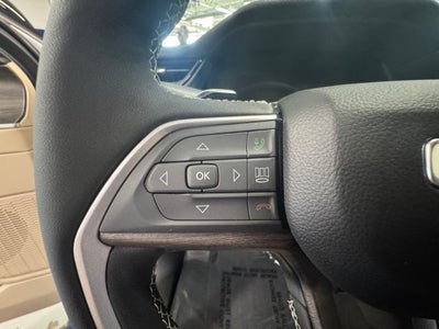 2027 Jeep Grand Cherokee GRAND CHEROKEE LIMITED 4X4