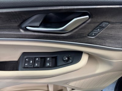 2027 Jeep Grand Cherokee GRAND CHEROKEE LIMITED 4X4