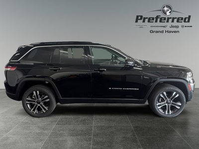 2027 Jeep Grand Cherokee GRAND CHEROKEE LIMITED 4X4