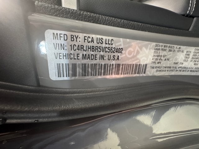 2027 Jeep Grand Cherokee GRAND CHEROKEE LIMITED 4X4