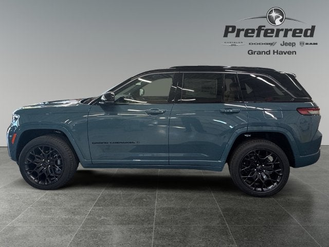 2027 Jeep Grand Cherokee GRAND CHEROKEE SUMMIT 4X4