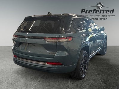 2027 Jeep Grand Cherokee GRAND CHEROKEE SUMMIT 4X4