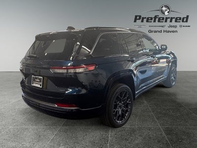 2027 Jeep Grand Cherokee GRAND CHEROKEE SUMMIT 4X4