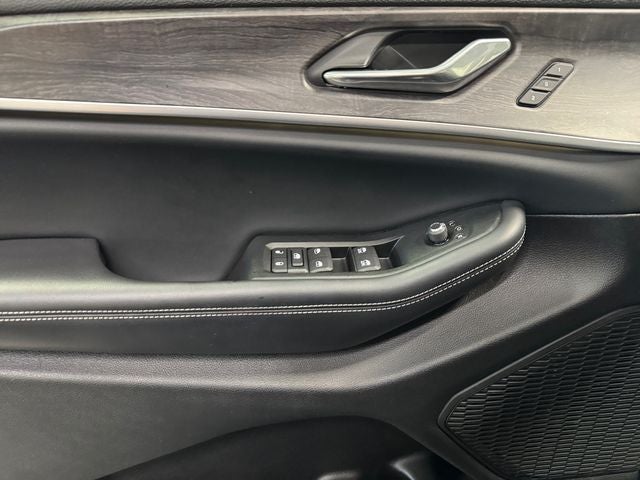 2024 Jeep Grand Cherokee L Limited 3.6 Liter V6 4WD