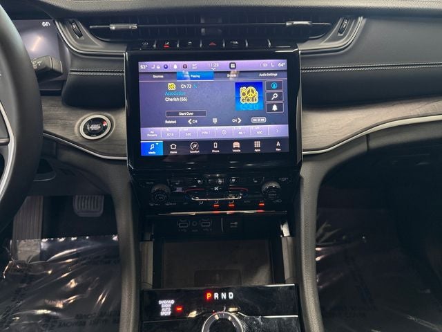 2024 Jeep Grand Cherokee L Limited 3.6 Liter V6 4WD