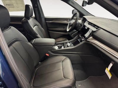 2027 Jeep Grand Cherokee L GRAND CHEROKEE L LIMITED RESERVE 4X4