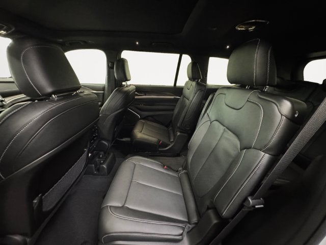 2027 Jeep Grand Cherokee L GRAND CHEROKEE L LIMITED RESERVE 4X4