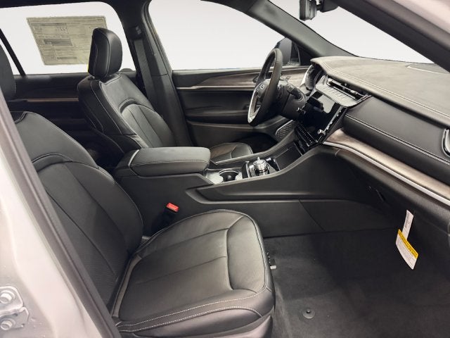 2027 Jeep Grand Cherokee L GRAND CHEROKEE L LIMITED RESERVE 4X4