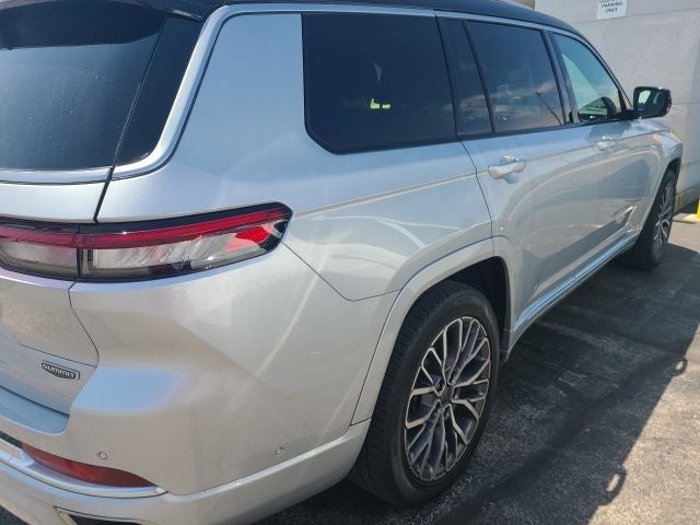 2023 Jeep Grand Cherokee L Summit Reserve 4x4