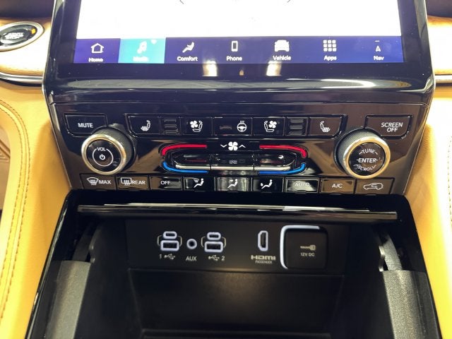 2025 Jeep Grand Cherokee L Summit 3.6 Liter V6 4WD