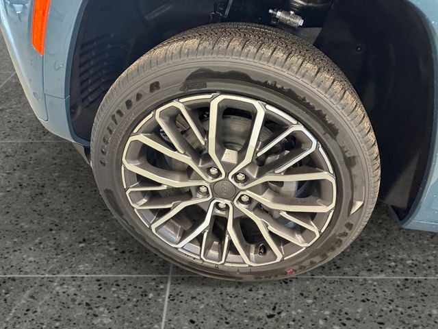 2026 Jeep Grand Cherokee L GRAND CHEROKEE L SUMMIT 4X4