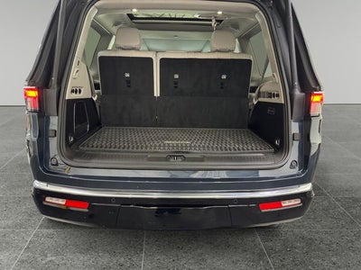 2024 Jeep Wagoneer Series III 3.0 Liter I6 4WD