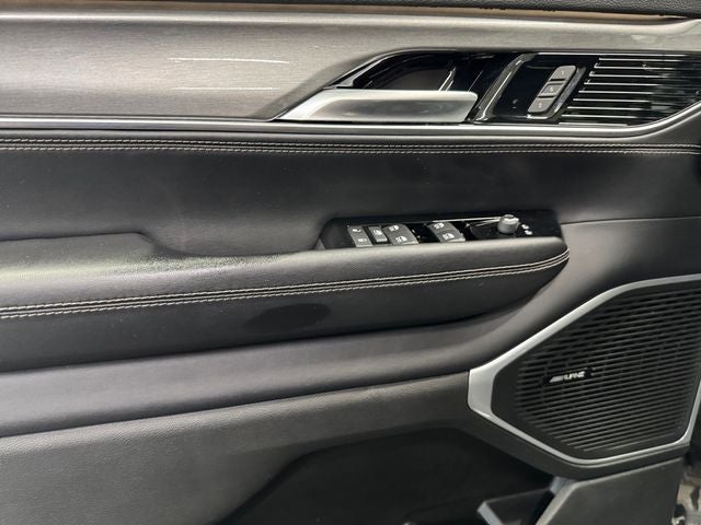 2022 Jeep Wagoneer Series III 5.7 Liter V8 4WD