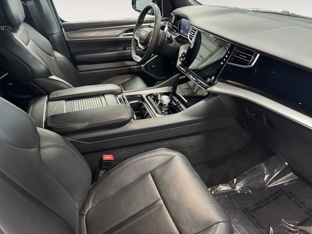 2022 Jeep Wagoneer Series III 5.7 Liter V8 4WD